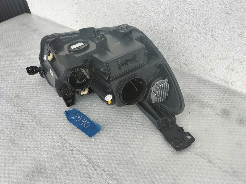 Frontscheinwerfer Opel Grandland YP00015780 366947220 Links Headlight SCH9984431193dl