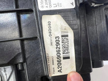 Laden Sie das Bild in den Galerie-Viewer, Frontscheinwerfer Mercedes-Benz W206 A2069062903 Ein Stück (Rechts oder Links) SCH1074423605jy