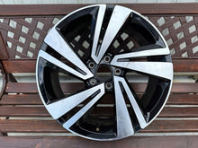 Laden Sie das Bild in den Galerie-Viewer, 1x Alufelge 18 Zoll 2GA601025AN VW T-Roc Rim Wheel FEL9209338545tk