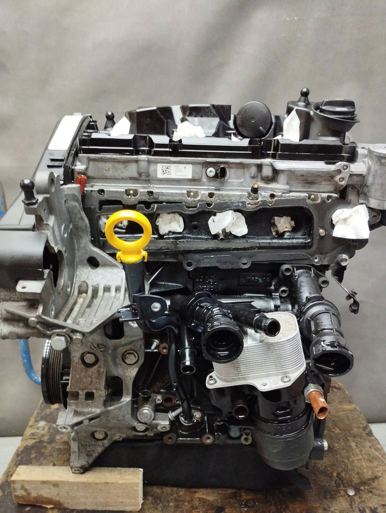 Motor Audi A3 CRK 1.6 TDI 110PS 81kW 181TKm 2014 Diesel Engine Unkomplett