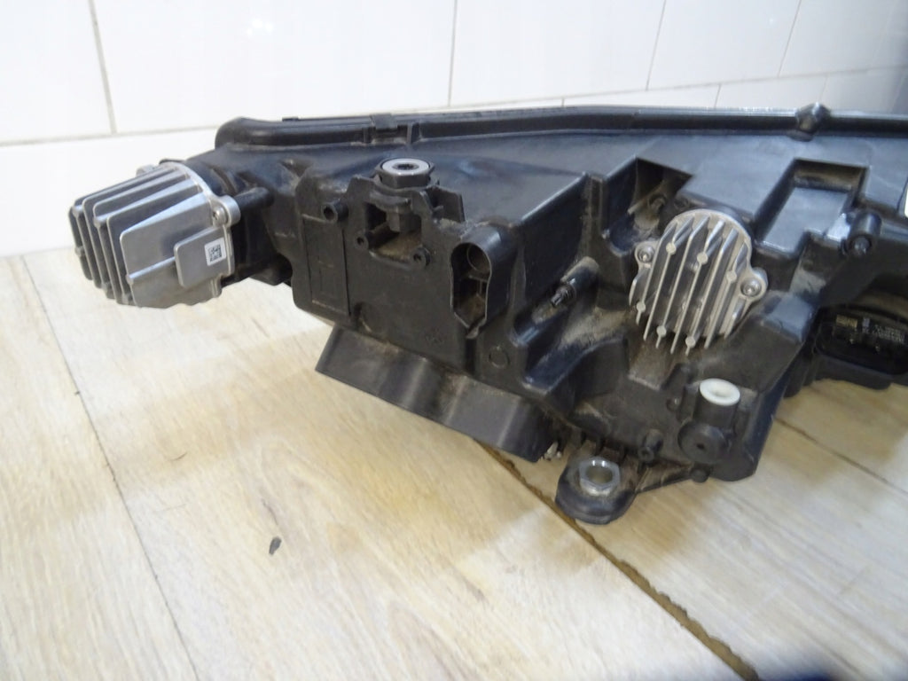 Frontscheinwerfer Skoda Octavia I 5E4941015B Links Scheinwerfer Headlight SCH4657996034ya