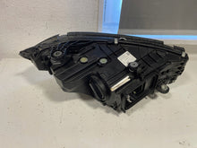 Load image into Gallery viewer, Frontscheinwerfer Mercedes-Benz W206 A2069067103 LE19A6437 LED Links Headlight SCH9616289320ov