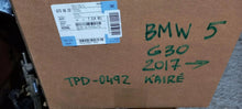 Laden Sie das Bild in den Galerie-Viewer, Frontscheinwerfer BMW 5 7439199-01 Rechts Scheinwerfer Headlight SCH8763486717io