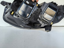 Laden Sie das Bild in den Galerie-Viewer, Frontscheinwerfer Citroën Spacetourer Vivaro C 9808567680 Rechts Headlight