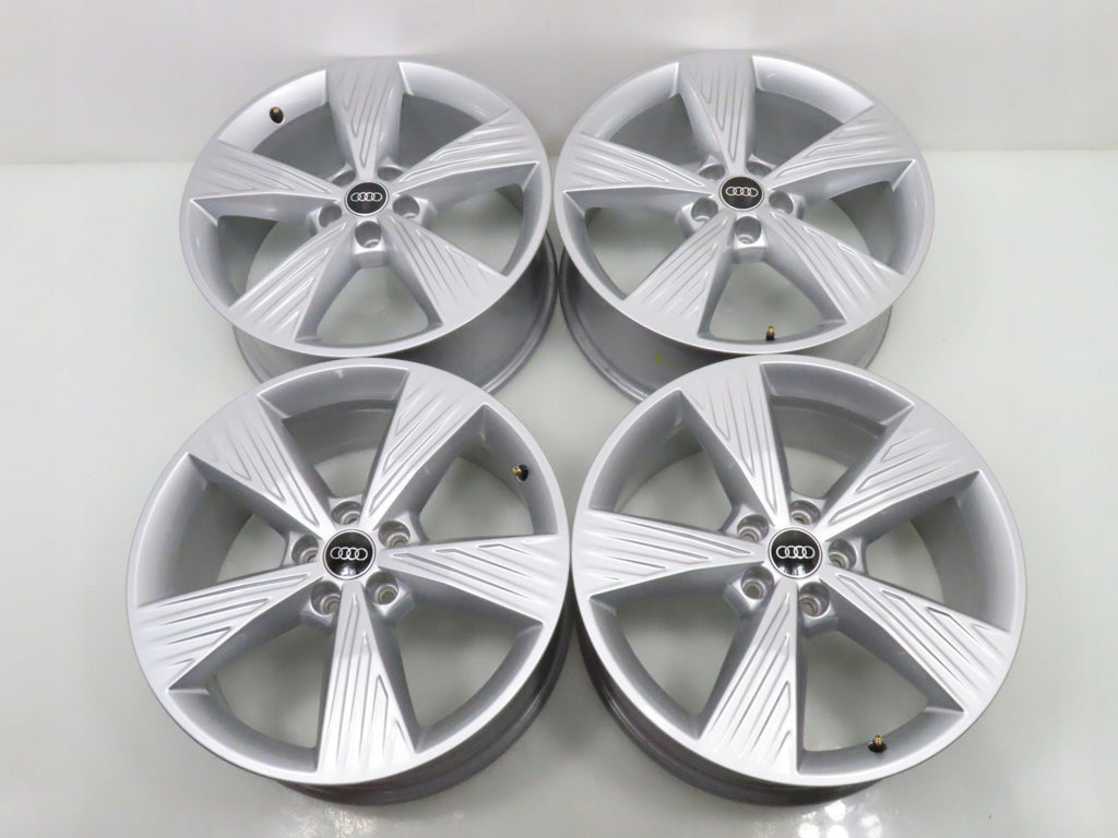 4x Alufelge 19 Zoll 8.0" 5x112 45ET Glanz Silber 89A601025B Audi E-Tron FEL6630377656va