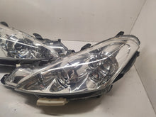Laden Sie das Bild in den Galerie-Viewer, Frontscheinwerfer Peugeot 4007 Xenon Ein Satz Scheinwerfer Headlight SCH1540482539yq