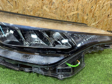 Laden Sie das Bild in den Galerie-Viewer, Frontscheinwerfer Toyota Chr C-Hr 81110-F4180-00 Rechts Scheinwerfer Headlight SCH7878214700uw
