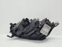 Laden Sie das Bild in den Galerie-Viewer, Frontscheinwerfer Skoda Octavia IV 5E4941016B Rechts Scheinwerfer Headlight SCH2758298837yu