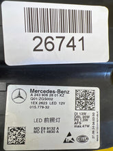 Laden Sie das Bild in den Galerie-Viewer, Frontscheinwerfer Mercedes-Benz Eqa Eqb A2439062801 LED Rechts Headlight SCH8236840806sc