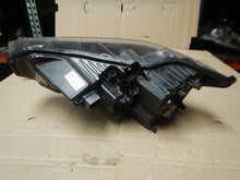 Laden Sie das Bild in den Galerie-Viewer, Frontscheinwerfer Ford PR3B-13005-CJ LED Rechts Scheinwerfer Headlight SCH9284679680ie