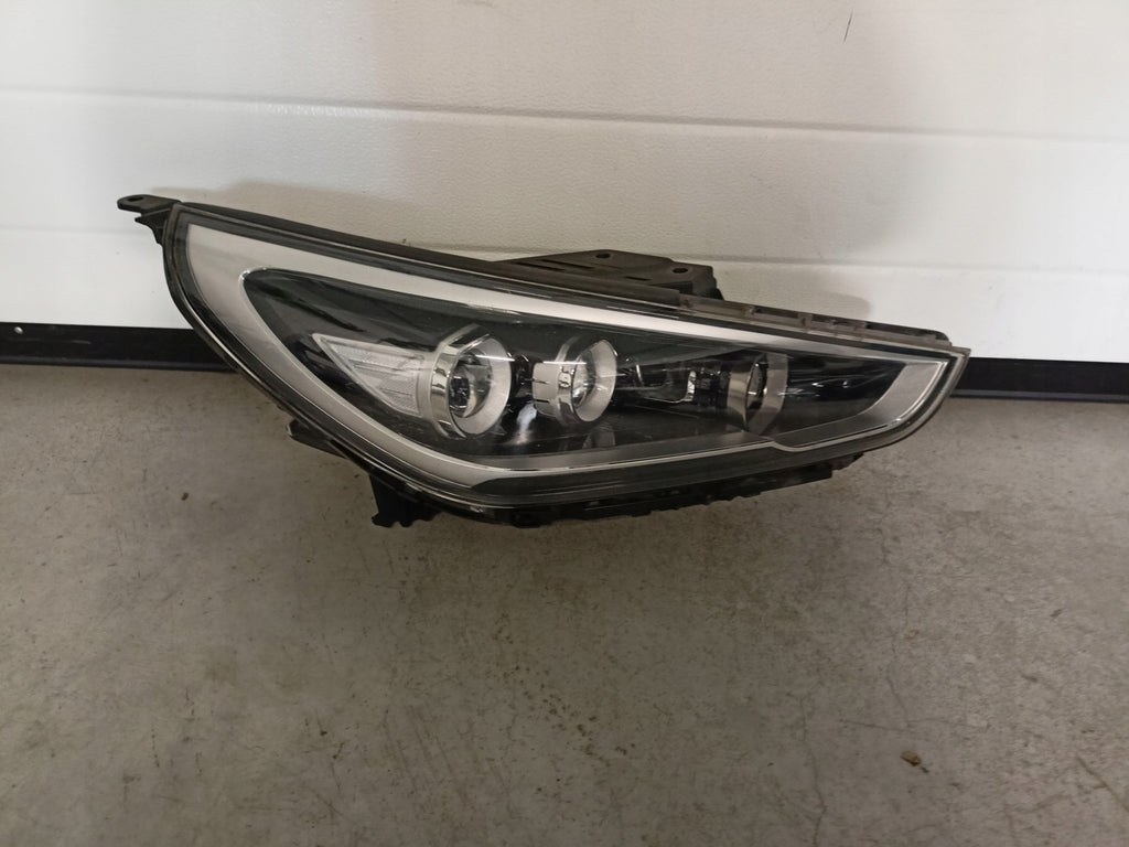 Frontscheinwerfer Hyundai I30 III 92102G4100 LED Rechts Scheinwerfer Headlight