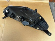 Load image into Gallery viewer, Frontscheinwerfer Ford Fiesta LED Links Scheinwerfer Headlight