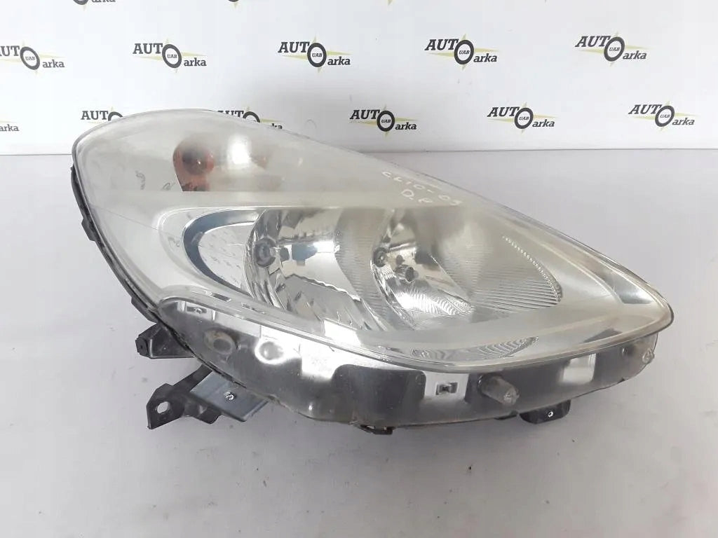 Frontscheinwerfer Renault Clio III 8200892495 Rechts Scheinwerfer Headlight SCH7968988338bo
