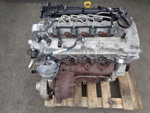 Load image into Gallery viewer, Motor Kia Ceed D4FB 1.6 CRDI 128PS 162TKm Diesel Engine Unkomplett MOT7274290886mz