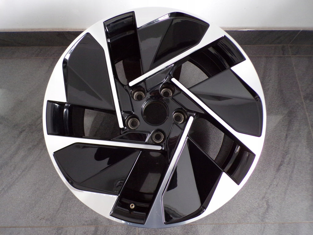 1x Alufelge 18 Zoll 7.5" 5x112 50ET Glanz 10A601025G VW Golf Viii Rim Wheel FEL9966486958ws