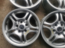 Laden Sie das Bild in den Galerie-Viewer, 4x Alufelge 16 Zoll 7.0" 5x120 20ET Silber BMW Rim Wheel FEL6643531187lj