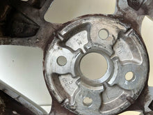 Load image into Gallery viewer, 1x Alufelge 15 Zoll 6.0" 4x100 48ET Glanz Silber 52910K7100 Hyundai I10 I20 FEL1229889462ly