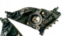 Laden Sie das Bild in den Galerie-Viewer, Frontscheinwerfer Toyota Prius 8111047140 Ein Satz Scheinwerfer Headlight SCH3615491224uu