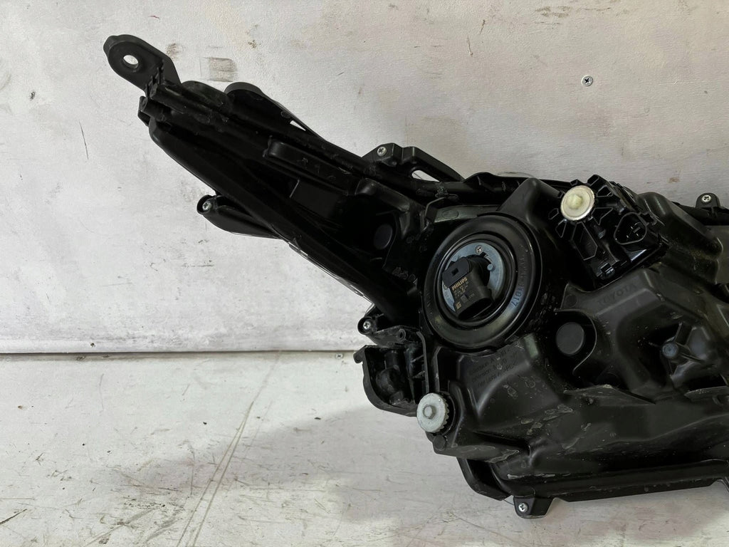 Frontscheinwerfer Toyota Corolla OYT24434 LED Links Scheinwerfer Headlight SCH4498911977ku