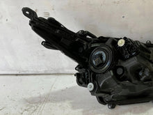 Laden Sie das Bild in den Galerie-Viewer, Frontscheinwerfer Toyota Corolla OYT24434 LED Links Scheinwerfer Headlight SCH4498911977ku