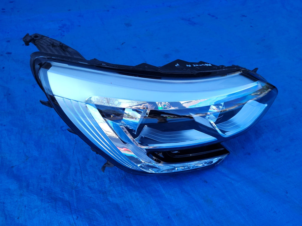 Frontscheinwerfer Renault Megane IV TL692916123 OE 260102555R-1631 Rechts SCH8027872230mh