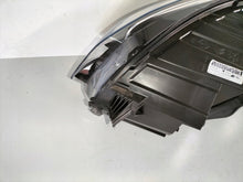 Load image into Gallery viewer, Frontscheinwerfer Opel Zafira 98328-36480 Xenon Rechts Scheinwerfer Headlight