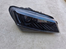 Laden Sie das Bild in den Galerie-Viewer, Frontscheinwerfer Skoda Superb III 3V1941016B Xenon Rechts Headlight SCH2426678846gc
