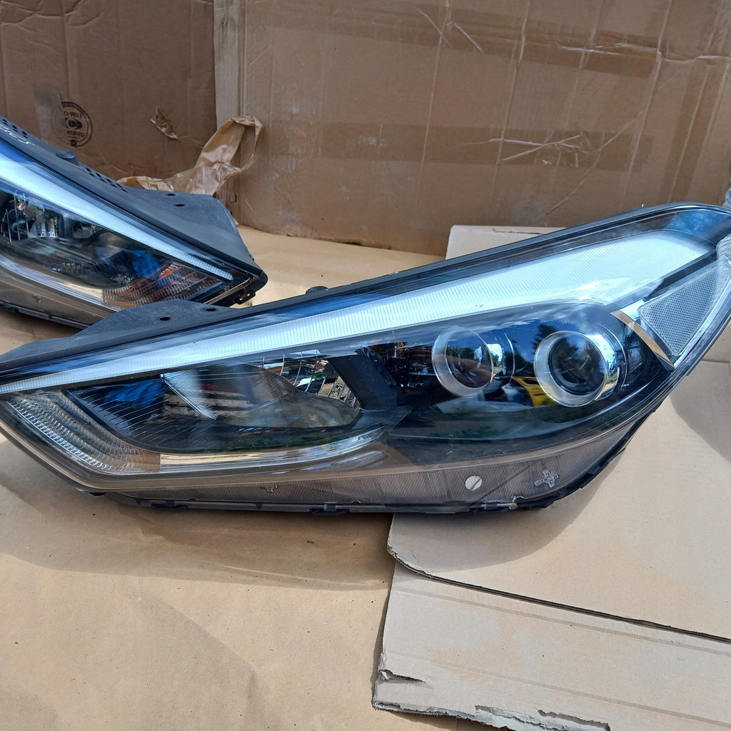 Frontscheinwerfer Hyundai Tucson 92101-D7201 92101-D7200 Rechts oder Links