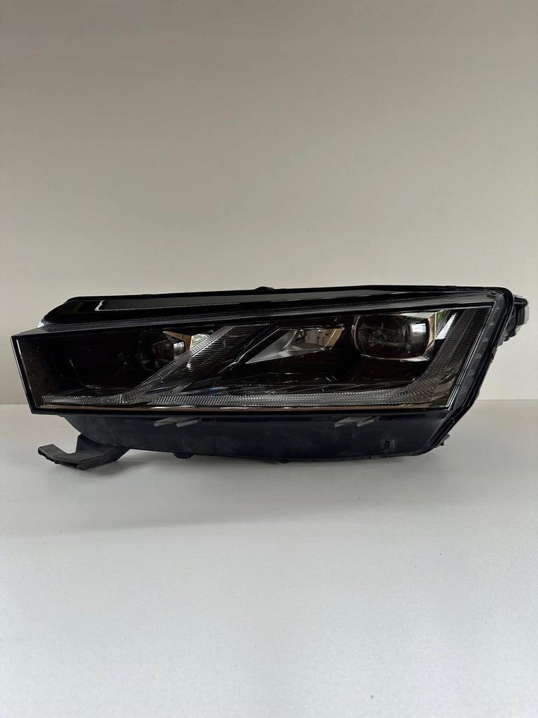 Frontscheinwerfer Skoda Octavia IV 5E4941015A Full LED Links Headlight SCH1147192452xz