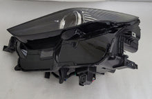 Laden Sie das Bild in den Galerie-Viewer, Frontscheinwerfer Mazda Cx-30 -DGJ1-51040 Full LED Links Scheinwerfer Headlight