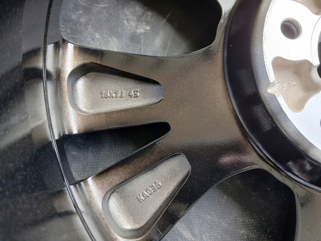 1x Alufelge 18 Zoll 7.0" 5x114.3 45ET Glanz Graphit 9965787080 Mazda Cx30 FEL8892356952ya