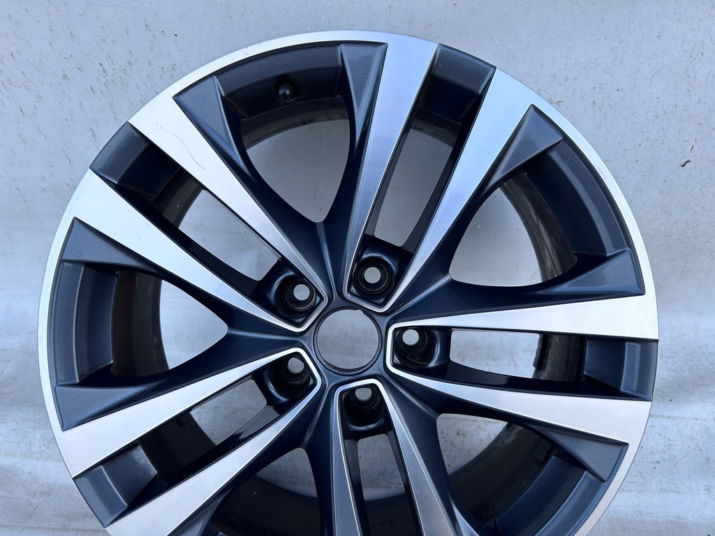 1x Alufelge 18 Zoll 7.5" 5x114.3 39ET 403006881R Mg Espace Rim Wheel