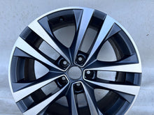 Laden Sie das Bild in den Galerie-Viewer, 1x Alufelge 18 Zoll 7.5&quot; 5x114.3 39ET 403006881R Mg Espace Rim Wheel