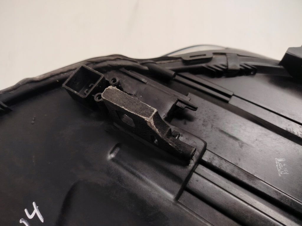 Frontscheinwerfer Mercedes-Benz Cla A1178200361 Links Scheinwerfer Headlight SCH4475589668zh