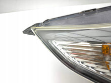 Load image into Gallery viewer, Frontscheinwerfer Honda Cr-V AMD201942 Rechts Scheinwerfer Headlight SCH6213398145fl