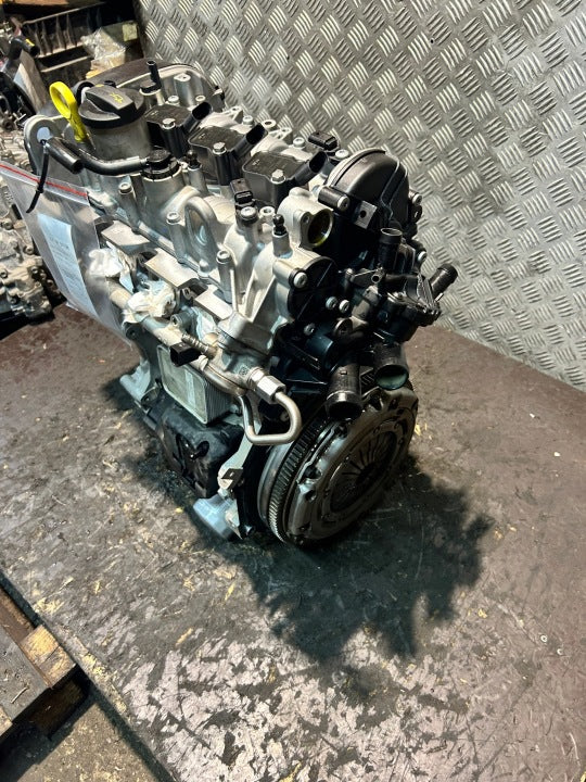 Motor Fiat Scudo DV5RU 10Q4EW 1.5 120PS 23TKm Diesel Engine Unkomplett MOT9577853262mq