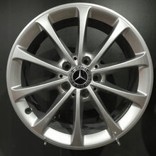 Laden Sie das Bild in den Galerie-Viewer, 4x Alufelge 17 Zoll 6.5" 5x112 44ET Glanz Silber A1774010300 Mercedes-Benz W177 FEL3156534487ky