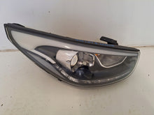 Laden Sie das Bild in den Galerie-Viewer, Frontscheinwerfer Hyundai Ix35 92102-2S Xenon Rechts Scheinwerfer Headlight SCH6315630434wa