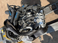 Laden Sie das Bild in den Galerie-Viewer, Motor Mercedes-Benz W247 W177 282814 1.3 CGI Benzin Engine Unkomplett MOT7029701590jb
