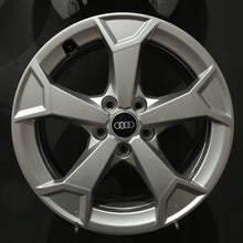 Laden Sie das Bild in den Galerie-Viewer, 4x Alufelge 17 Zoll 6.5" 5x112 38ET Glanz Silber 83A071497 Audi Q3 Rim Wheel FEL6420729133te
