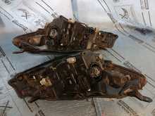 Laden Sie das Bild in den Galerie-Viewer, Frontscheinwerfer Toyota 10100-BA06K Links Scheinwerfer Headlight