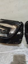 Load image into Gallery viewer, Frontscheinwerfer Mercedes-Benz W206 A2069067903 A2069063003 LED Ein Satz SCH9131567850le