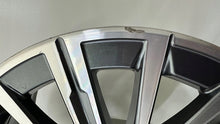 Load image into Gallery viewer, 1x Alufelge 17 Zoll 7.0" 5x112 41ET 6891174 BMW Active Tourer U06 Rim Wheel FEL8190084817rt