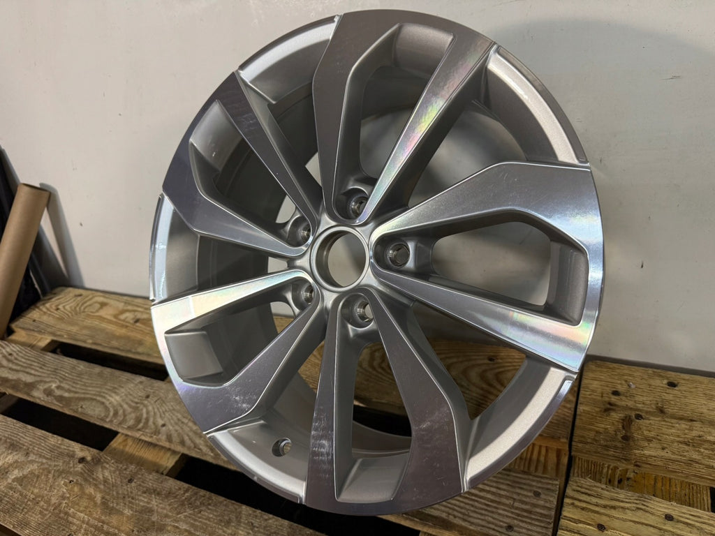 1x Alufelge 17 Zoll 7.0" 5x112 2GA0601025AG VW T-Roc I Rim Wheel FEL9773429873zj