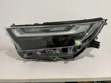 Laden Sie das Bild in den Galerie-Viewer, Frontscheinwerfer Toyota V 81185-42G10 LED Links Scheinwerfer Headlight