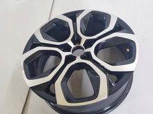 Laden Sie das Bild in den Galerie-Viewer, 1x Alufelge 18 Zoll 7.0&quot; 5x114.3 35ET Renault Rim Wheel