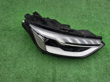 Laden Sie das Bild in den Galerie-Viewer, Frontscheinwerfer Audi A4 B9 8W0941034D Rechts Scheinwerfer Headlight SCH8270013596xy