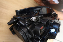 Load image into Gallery viewer, Frontscheinwerfer VW Golf Sportsvan 517941034B Xenon Rechts Headlight SCH3242103343rq