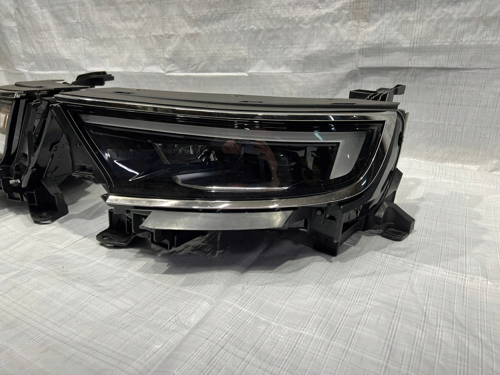 Frontscheinwerfer Opel Mokka Ein Stück (Rechts oder Links) Headlight