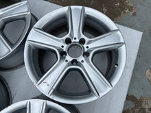Laden Sie das Bild in den Galerie-Viewer, 4x Alufelge 17 Zoll 8.5" 5x112 58ET A2044012802 Mercedes-Benz Rim Wheel FEL9062841346jh